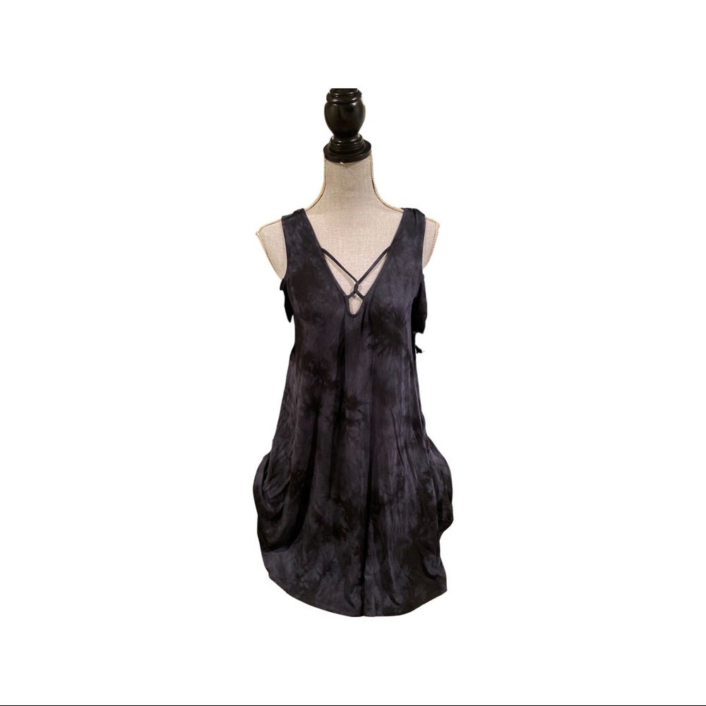 Cold shoulder, tie dye dress American Eagle